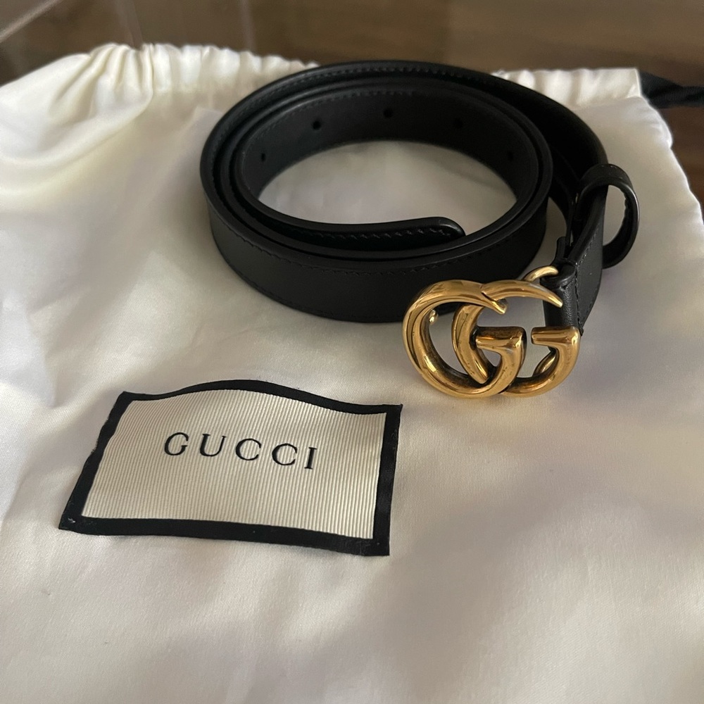 GUCCI LEATHER BELT WITH DOUBLE G BUCKLE